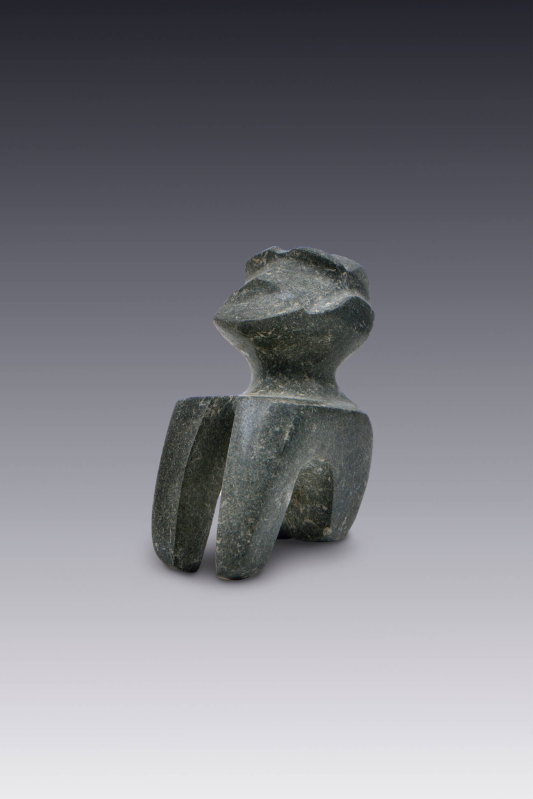 Hombre recostado en pose tipo Chac Mool | El México antiguo. Salas de Arte Prehispánico | Museo Amparo, Puebla