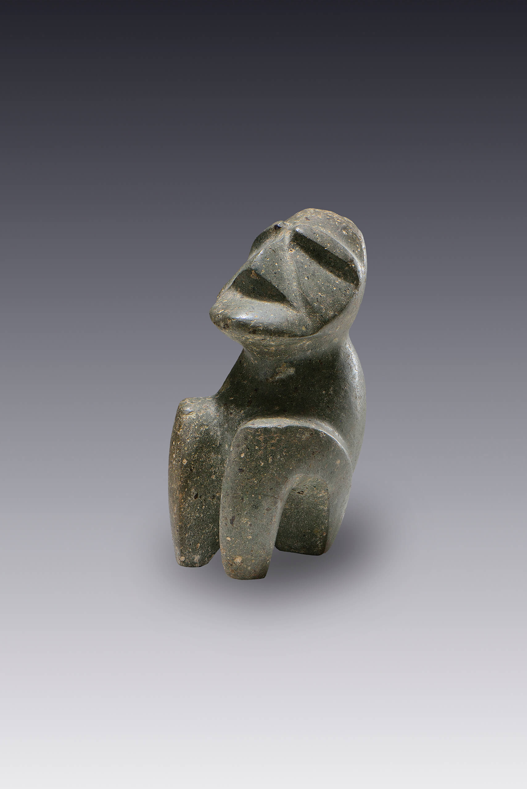 Figura antropomorfa sentada | El México antiguo. Salas de Arte Prehispánico | Museo Amparo, Puebla