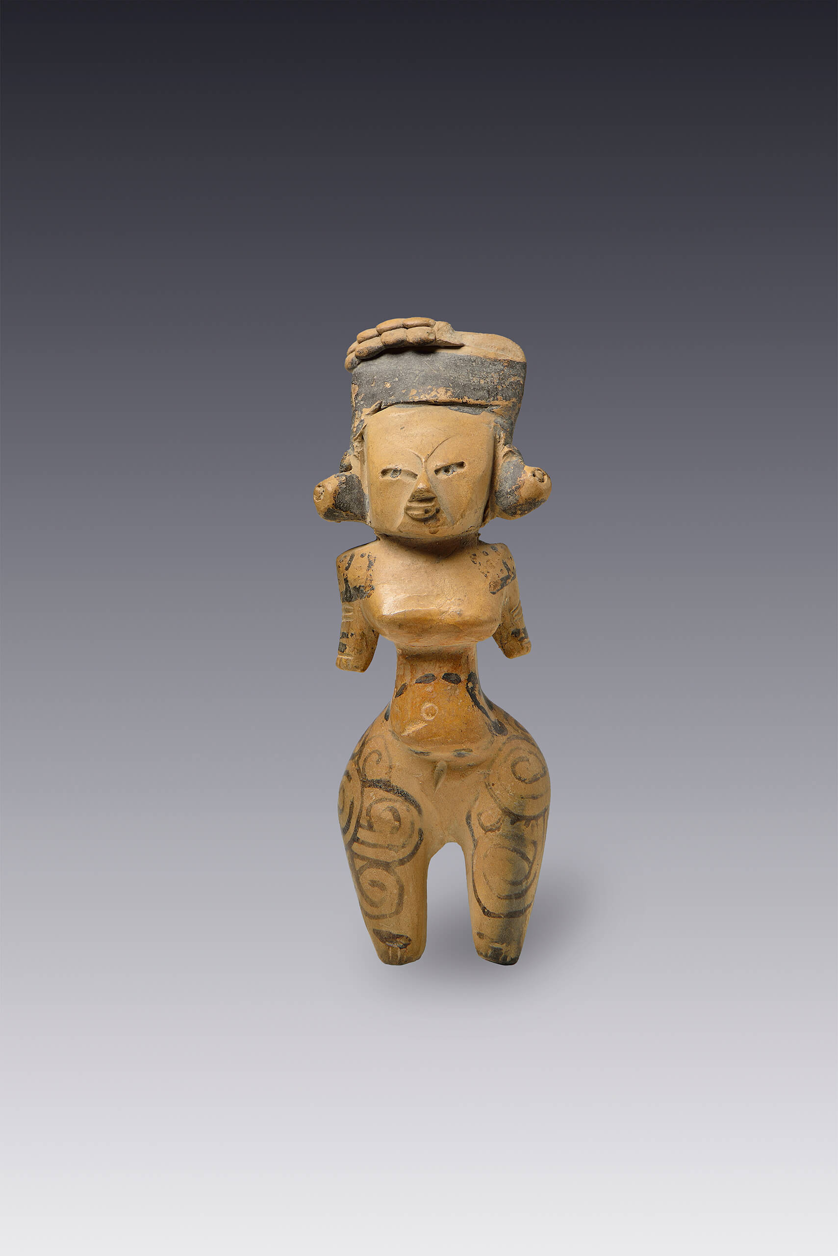 Mujeres con tocado y pintura corporal | El México antiguo. Salas de Arte Prehispánico | Museo Amparo, Puebla