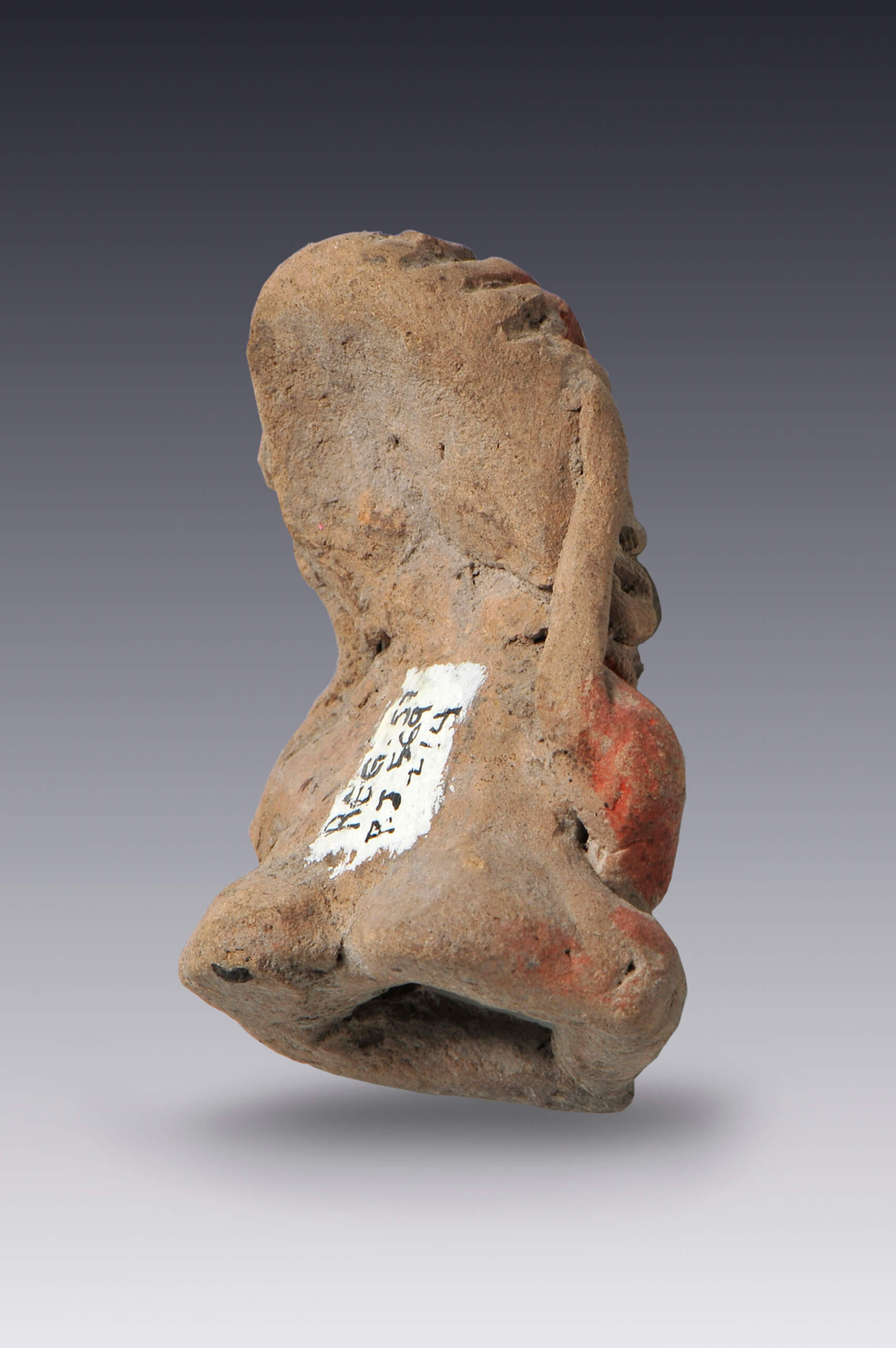 Mujeres sentadas | El México antiguo. Salas de Arte Prehispánico | Museo Amparo, Puebla