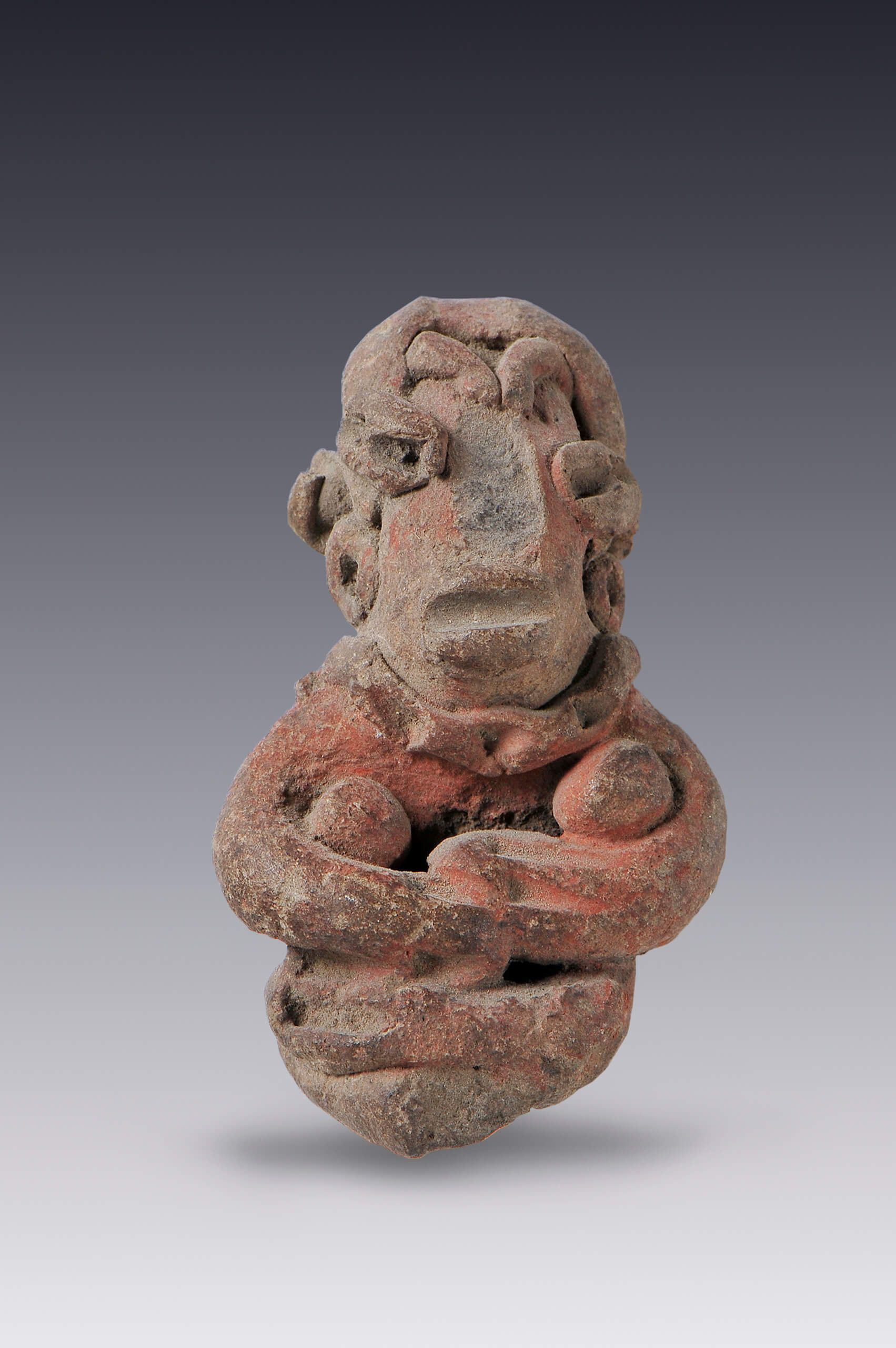 Mujeres sentadas | El México antiguo. Salas de Arte Prehispánico | Museo Amparo, Puebla