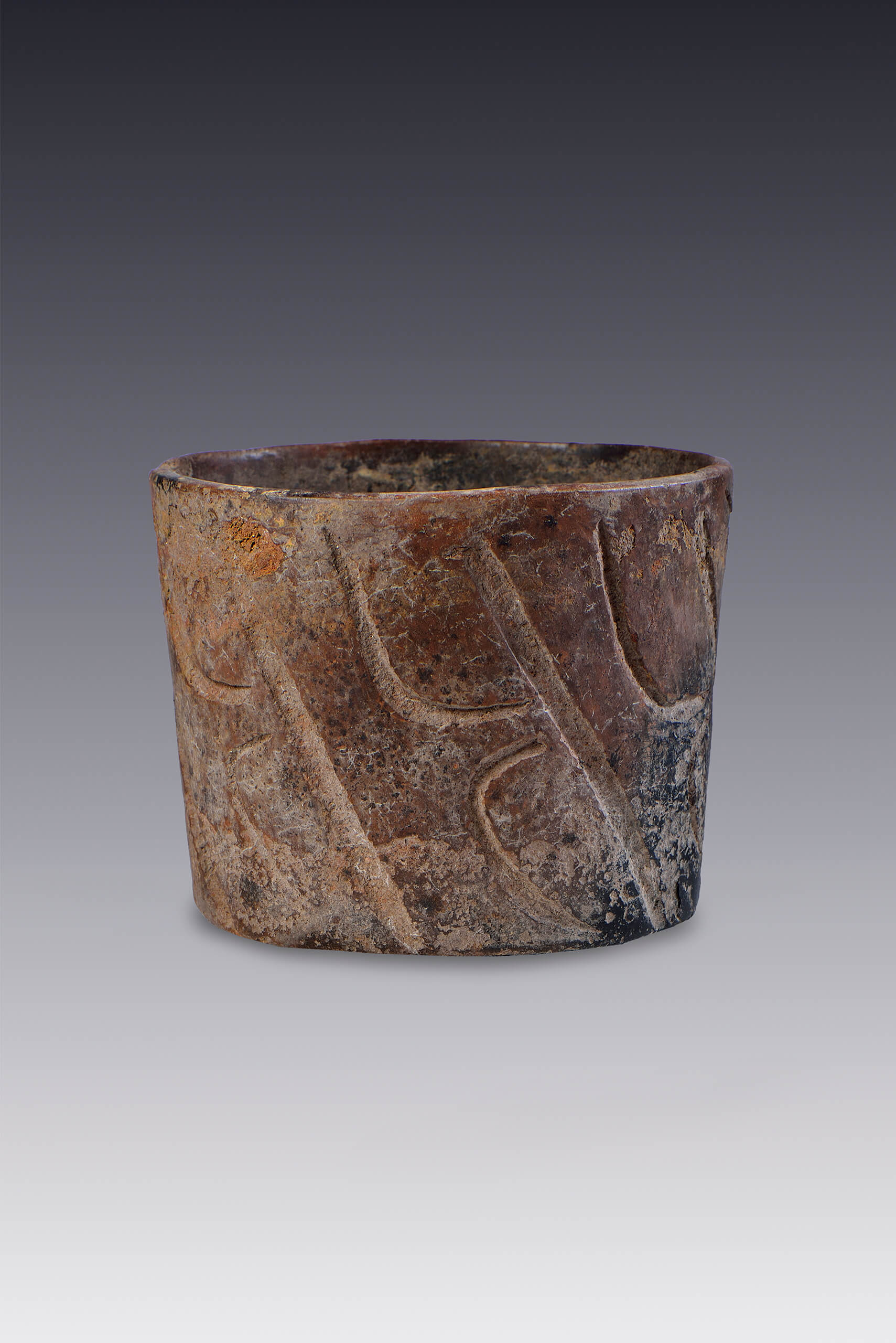 Vaso con motivos geométricos | El México antiguo. Salas de Arte Prehispánico | Museo Amparo, Puebla