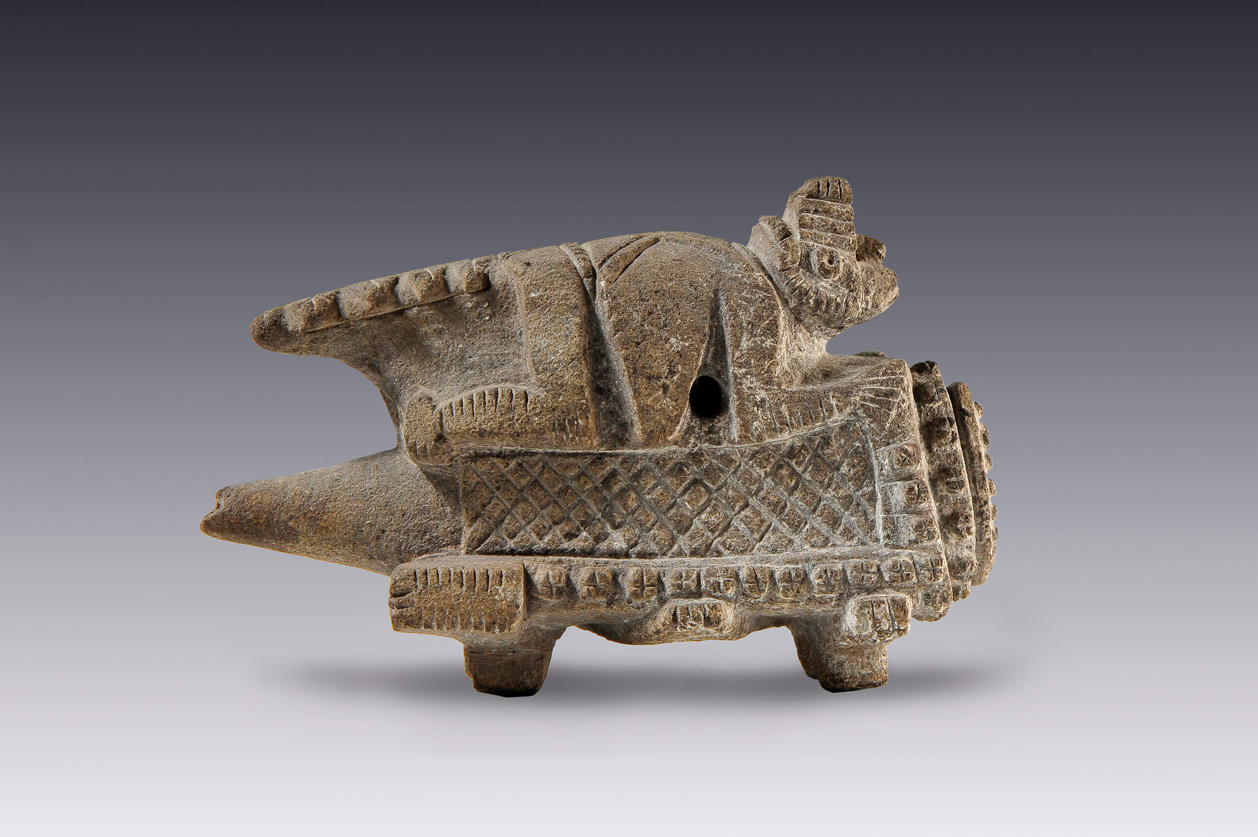 Figura zoomorfa sobre objeto cónico | El México antiguo. Salas de Arte Prehispánico | Museo Amparo, Puebla