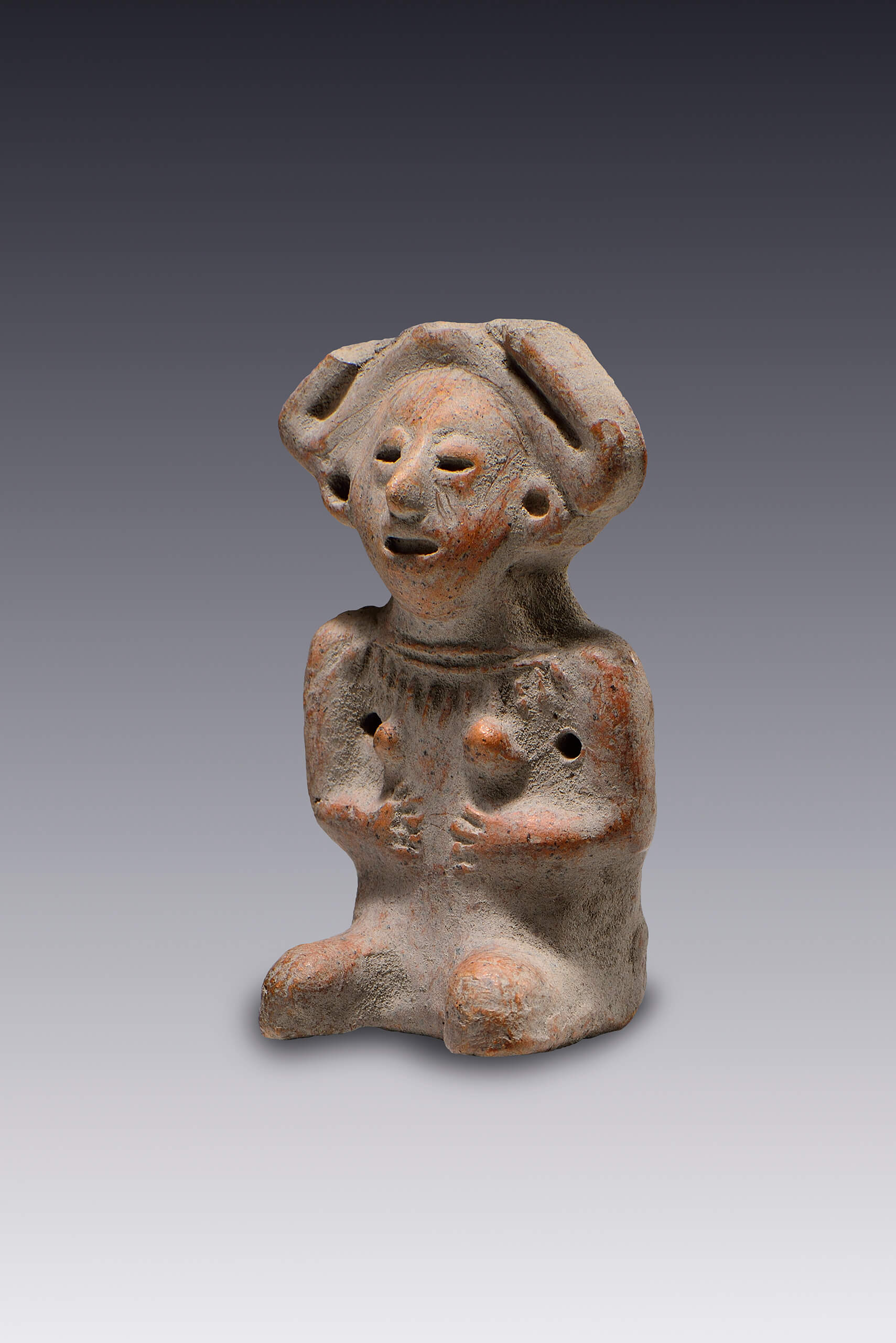 Maraca con forma femenina | El México antiguo. Salas de Arte Prehispánico | Museo Amparo, Puebla