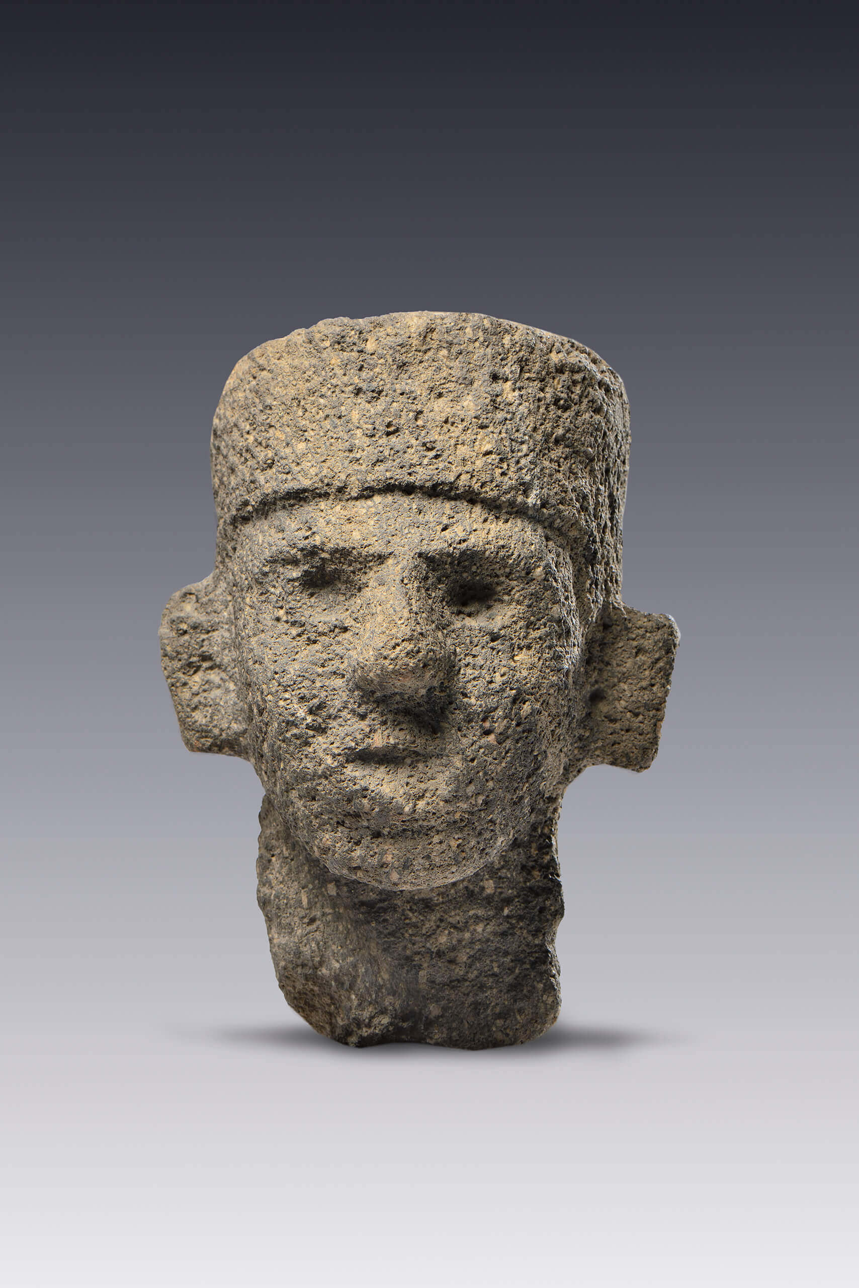 Escultura de cabeza antropomorfa  | El México antiguo. Salas de Arte Prehispánico | Museo Amparo, Puebla