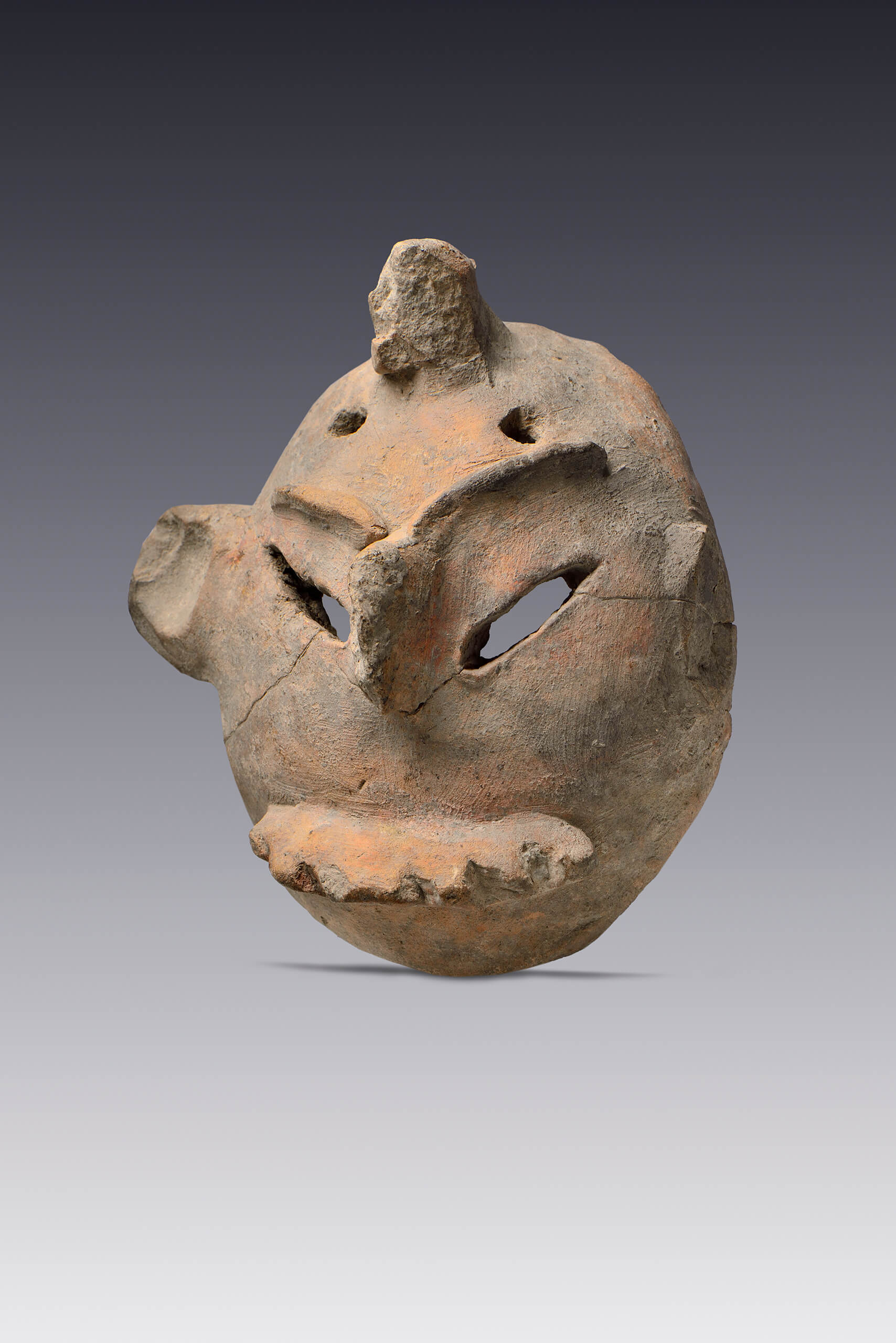 Máscara con elementos simbólicos | El México antiguo. Salas de Arte Prehispánico | Museo Amparo, Puebla