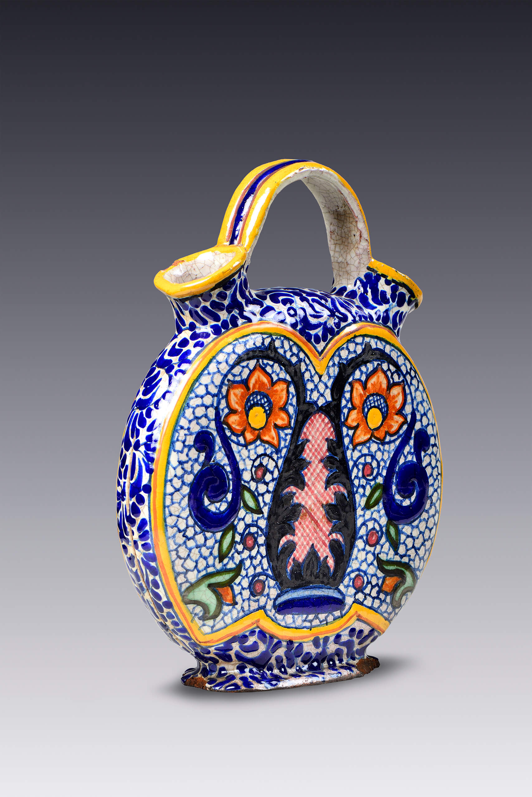 Botella achatada | Salas de Arte Virreinal y Siglo XIX | Museo Amparo, Puebla