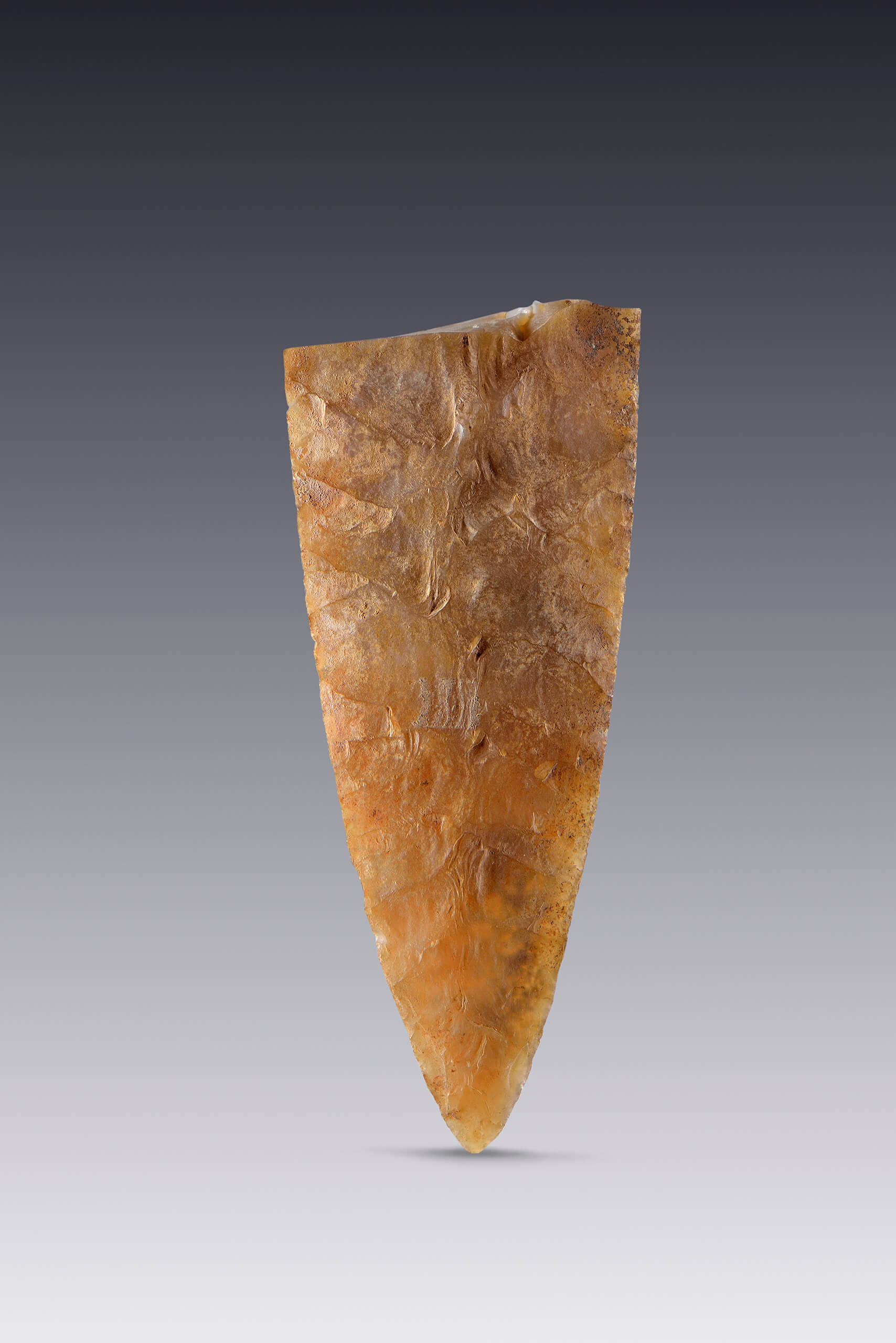 Cuchillo o punta de lanza (fragmento) | El México antiguo. Salas de Arte Prehispánico | Museo Amparo, Puebla