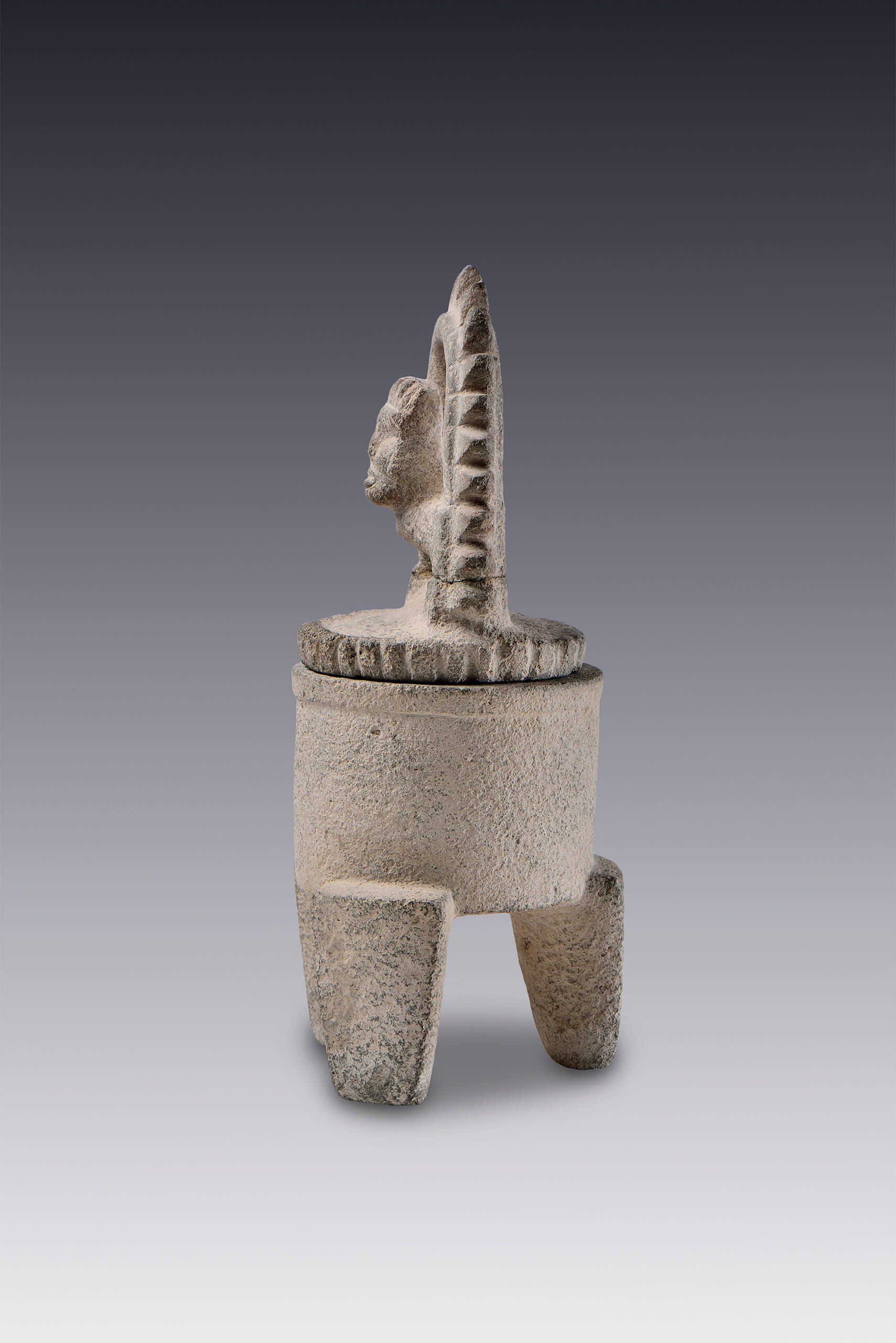 Recipiente trípode con tapadera | El México antiguo. Salas de Arte Prehispánico | Museo Amparo, Puebla