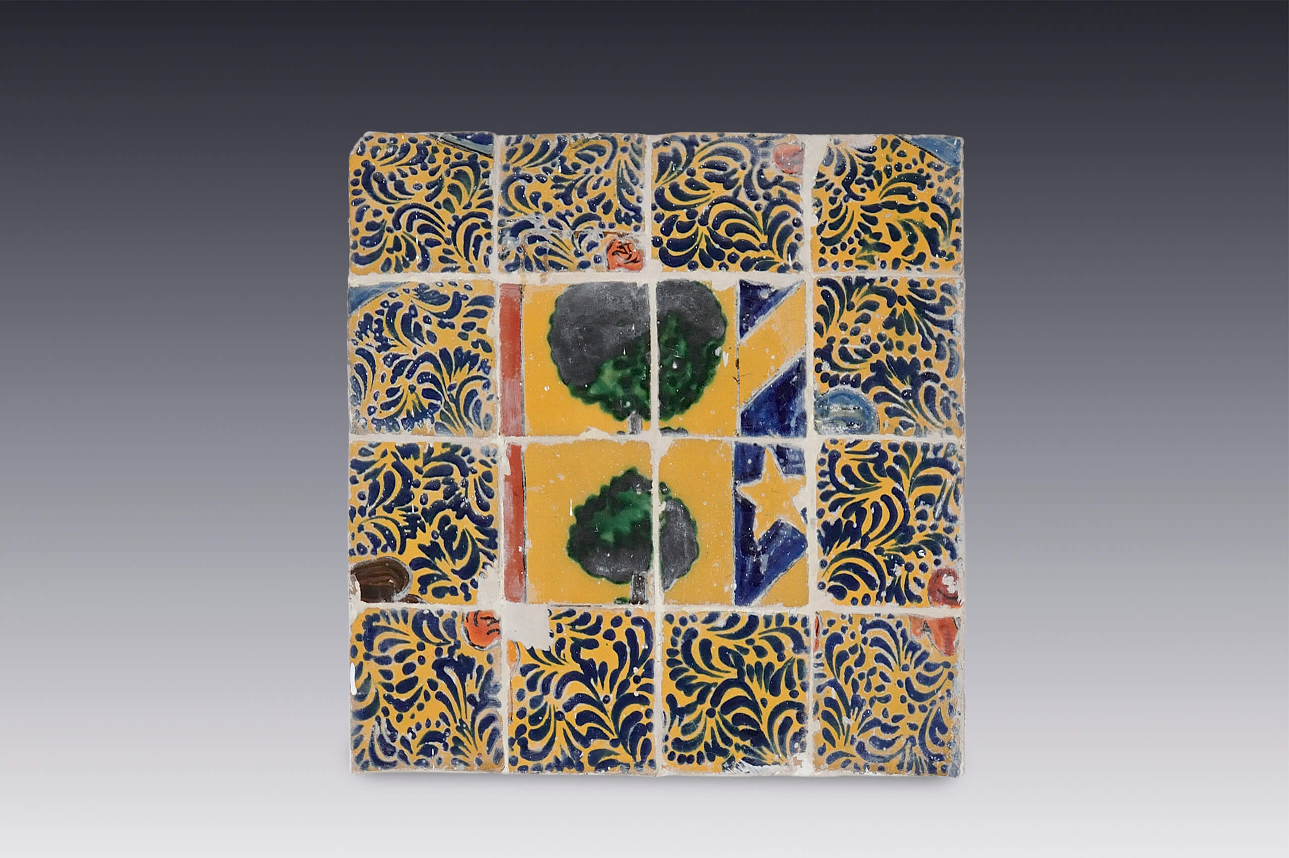 Panel de azulejos con diseño de árboles | Salas de Arte Virreinal y Siglo XIX | Museo Amparo, Puebla