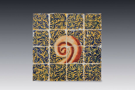 Panel de azulejos con motivo de caracol
