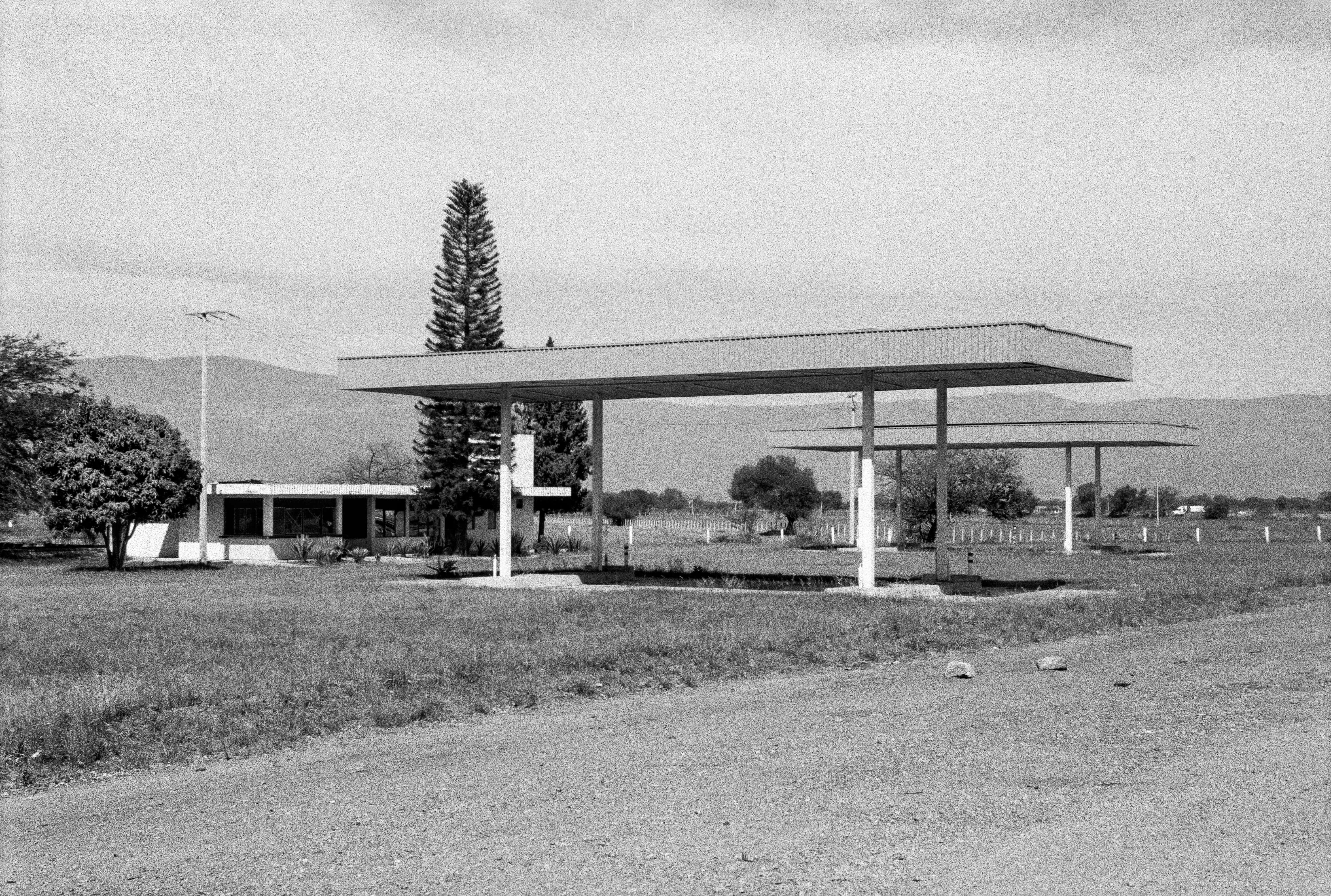 26 Used to be Gasoline Stations  | El tiempo en las cosas II. Salas de Arte Contemporáneo | Museo Amparo, Puebla