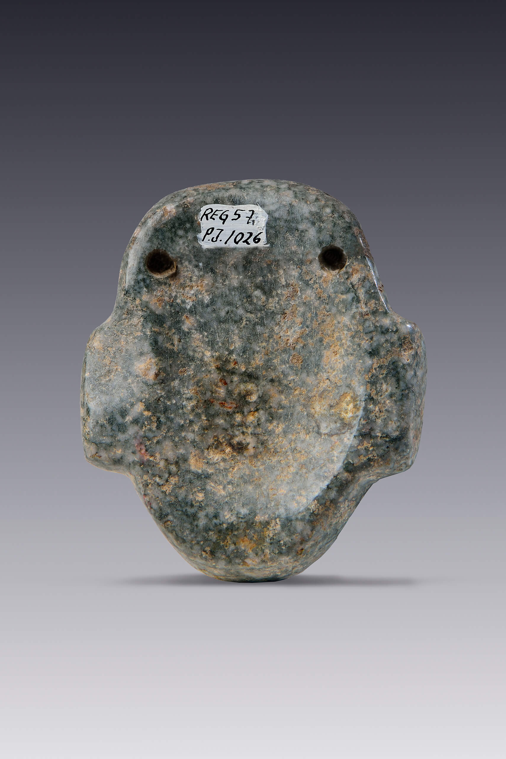 Máscara humana con grandes depresiones oculares | El México antiguo. Salas de Arte Prehispánico | Museo Amparo, Puebla