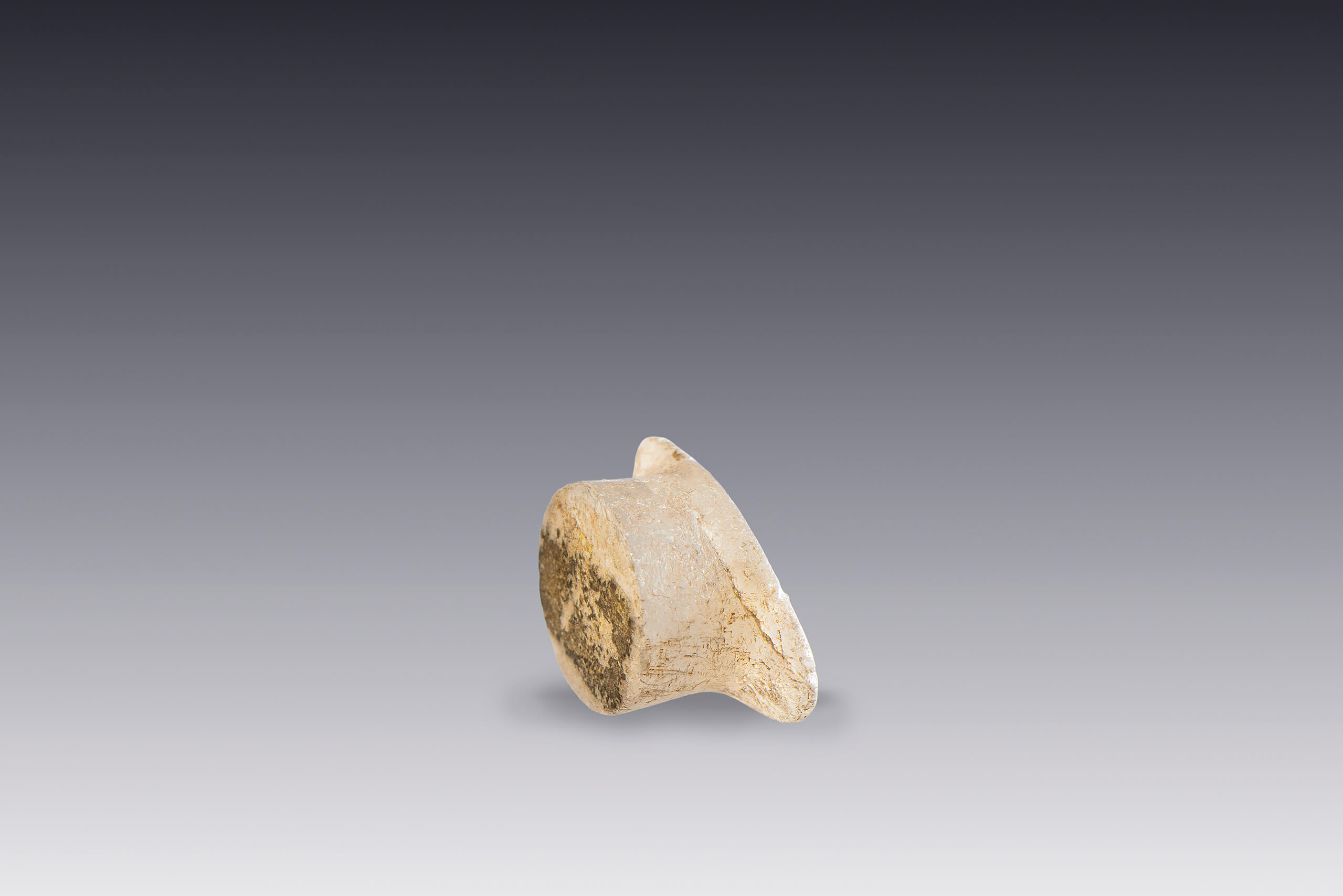 Bezote de cristal de roca | El México antiguo. Salas de Arte Prehispánico | Museo Amparo, Puebla