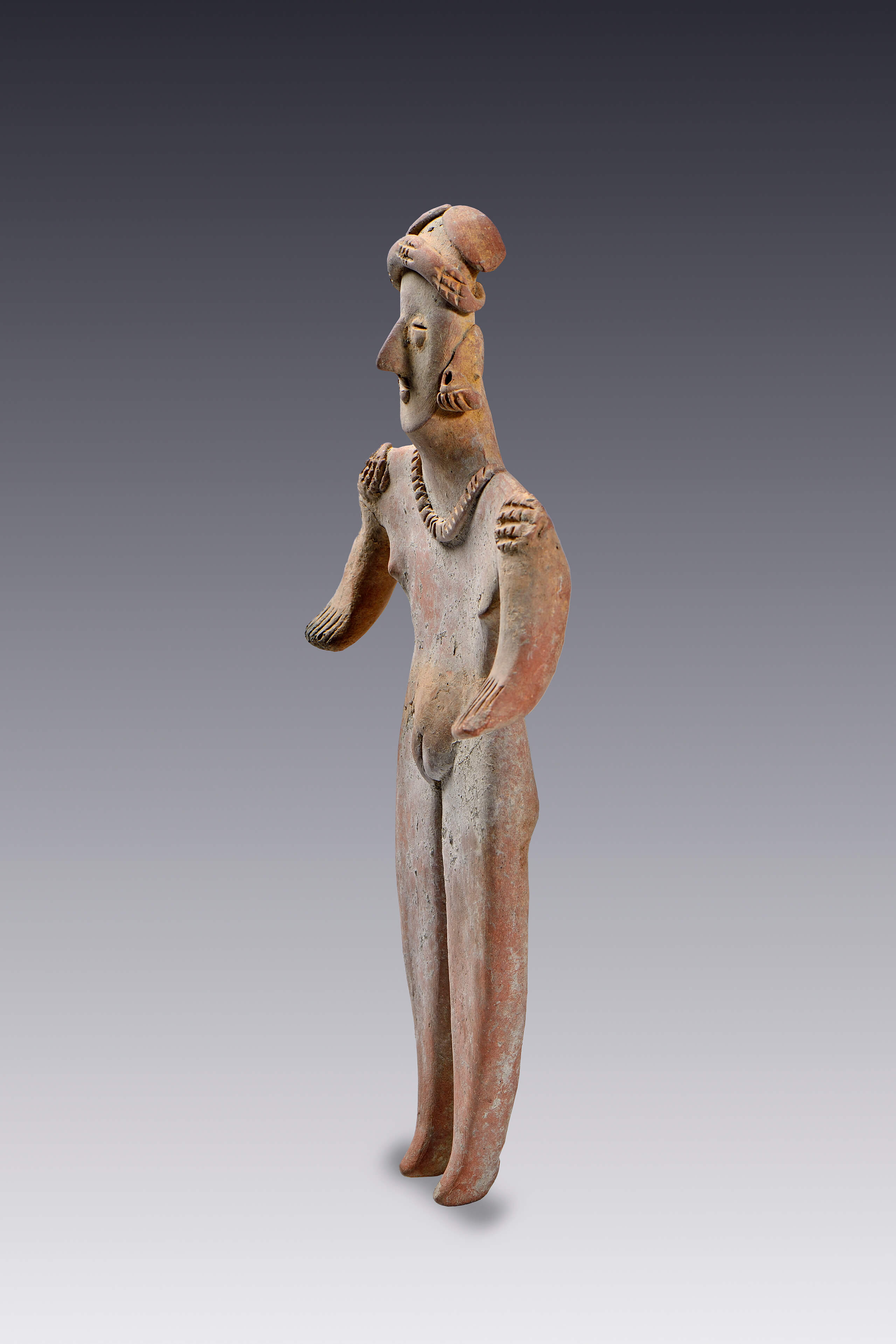 Figurilla acinturada | El M&eacute;xico antiguo. Salas de Arte Prehisp&aacute;nico | Museo Amparo, Puebla