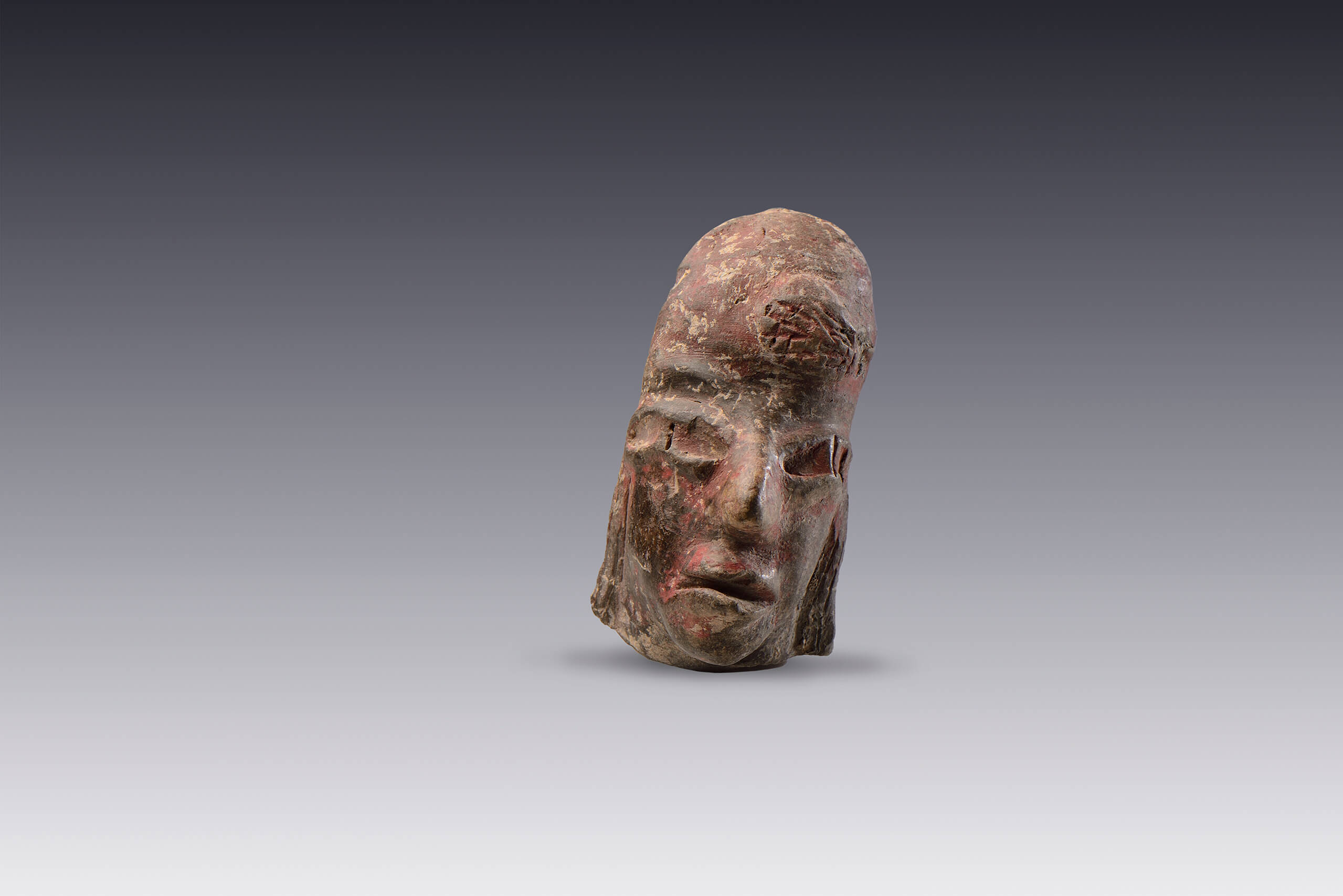 Cabeza de figurilla antropomorfa | El M&eacute;xico antiguo. Salas de Arte Prehisp&aacute;nico | Museo Amparo, Puebla