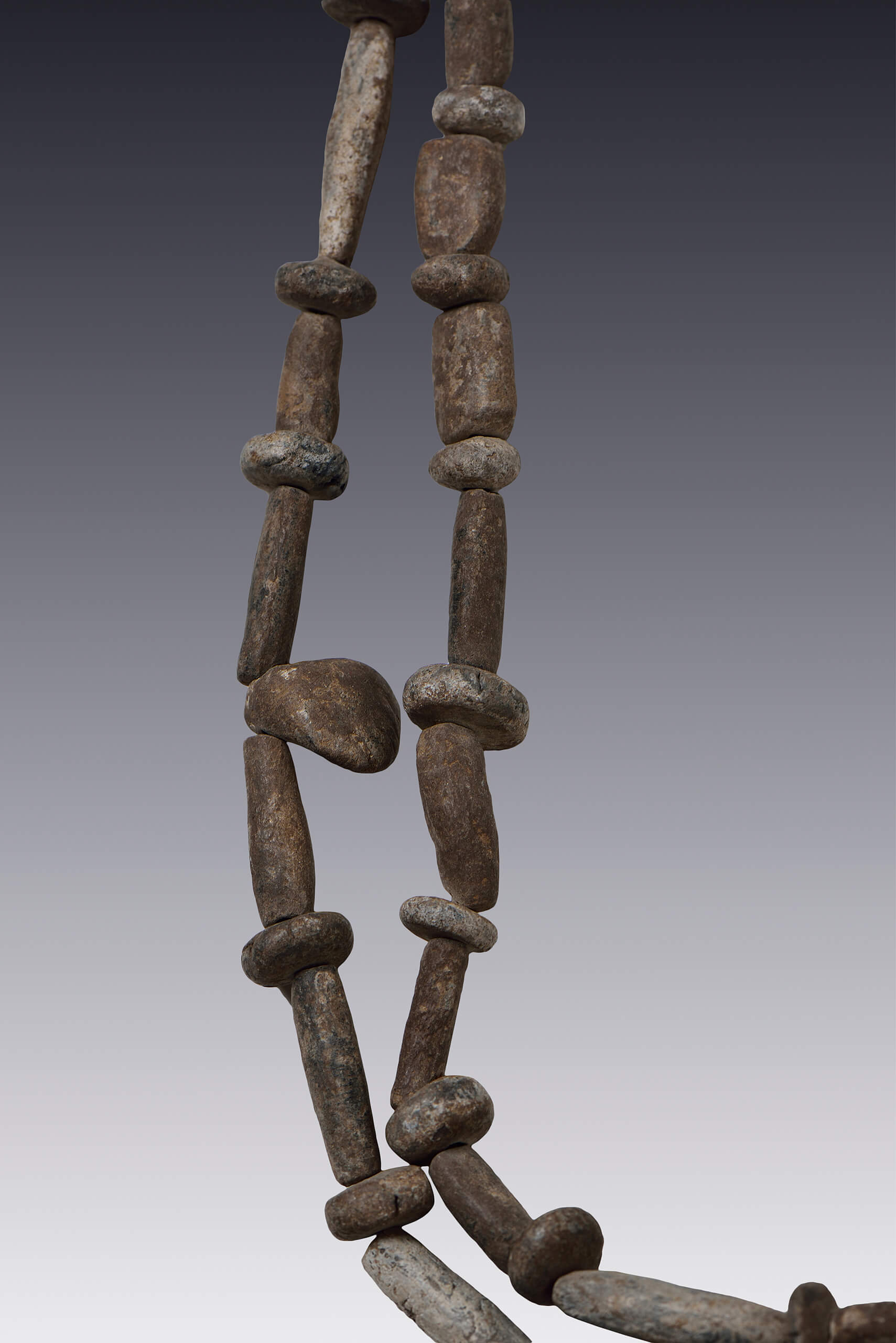 Collar con pendiente en forma de cabeza humana | El México antiguo. Salas de Arte Prehispánico | Museo Amparo, Puebla