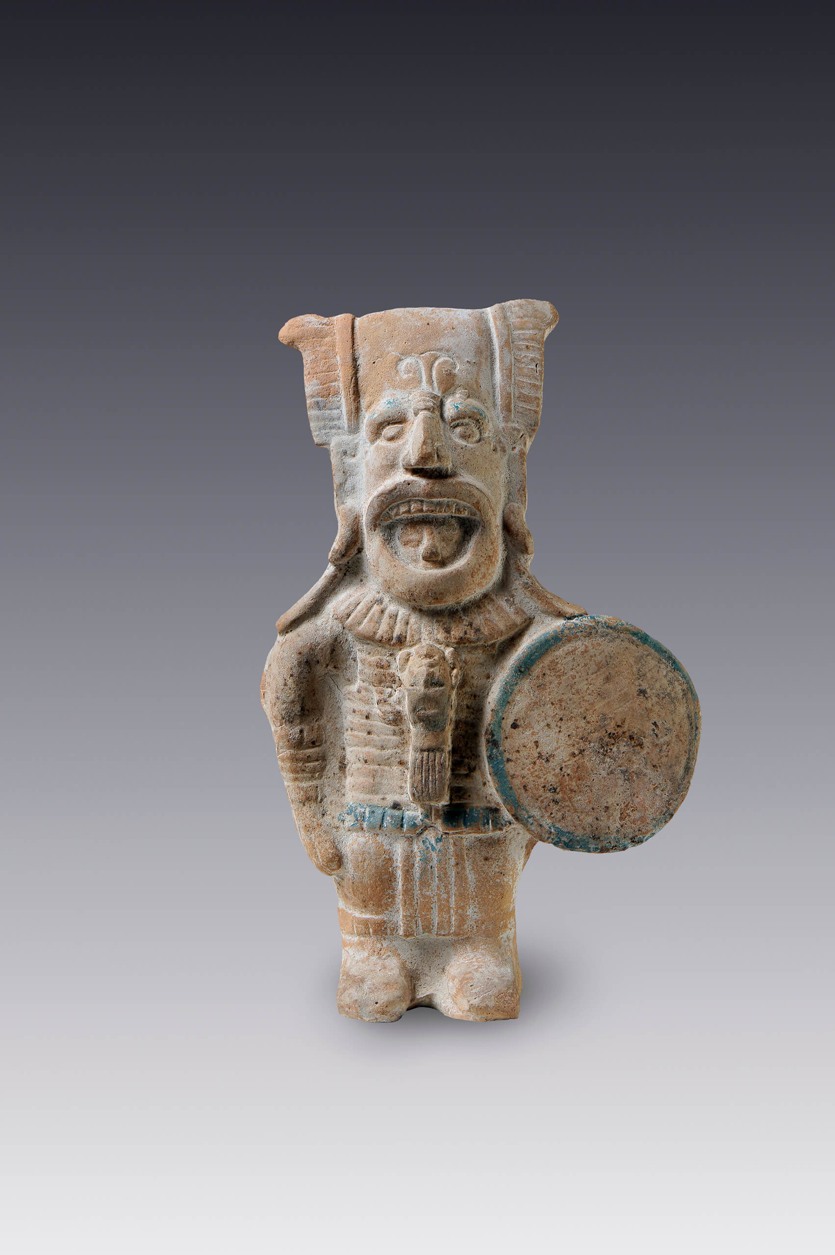Figurilla de un guerrero | El México antiguo. Salas de Arte Prehispánico | Museo Amparo, Puebla