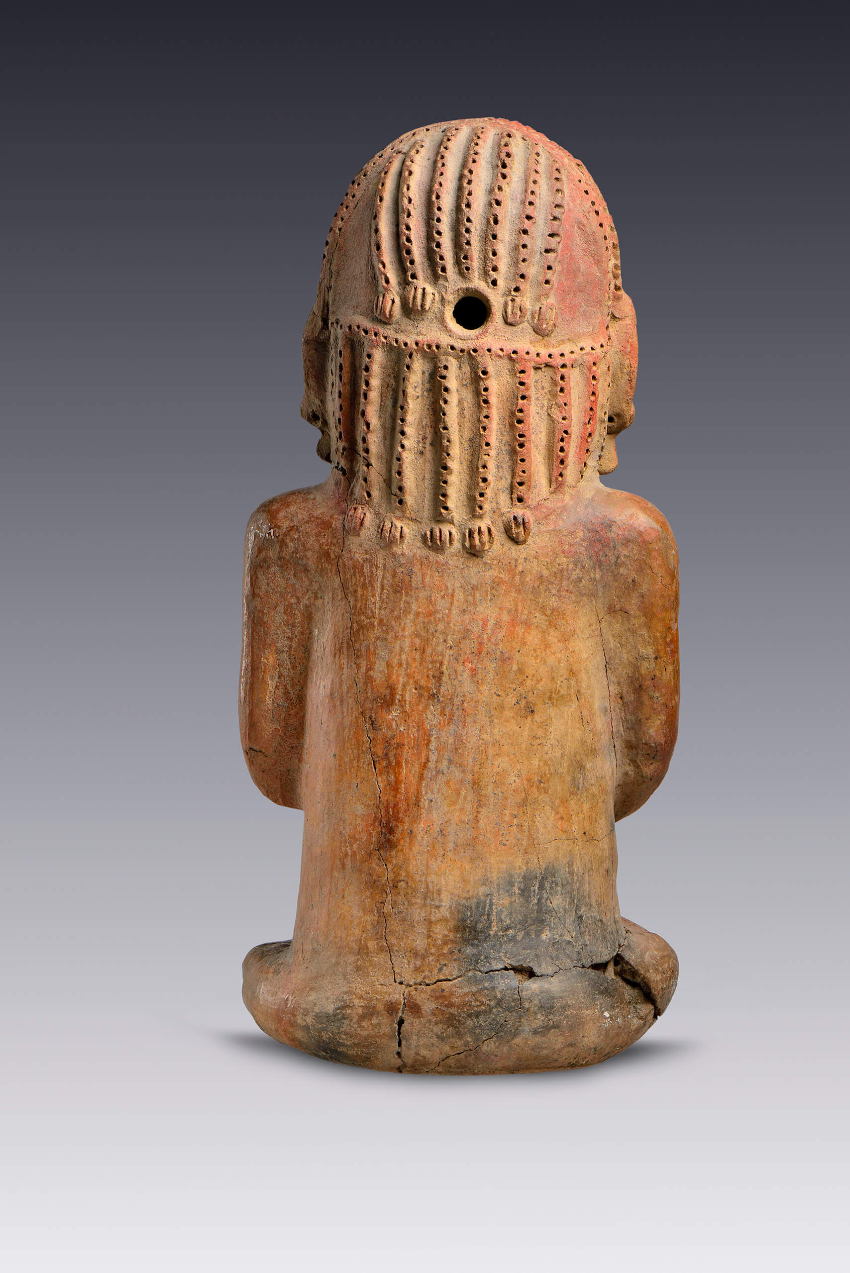 Figurilla de mujer desnuda con tocado de cuentas | El M&eacute;xico antiguo. Salas de Arte Prehisp&aacute;nico | Museo Amparo, Puebla