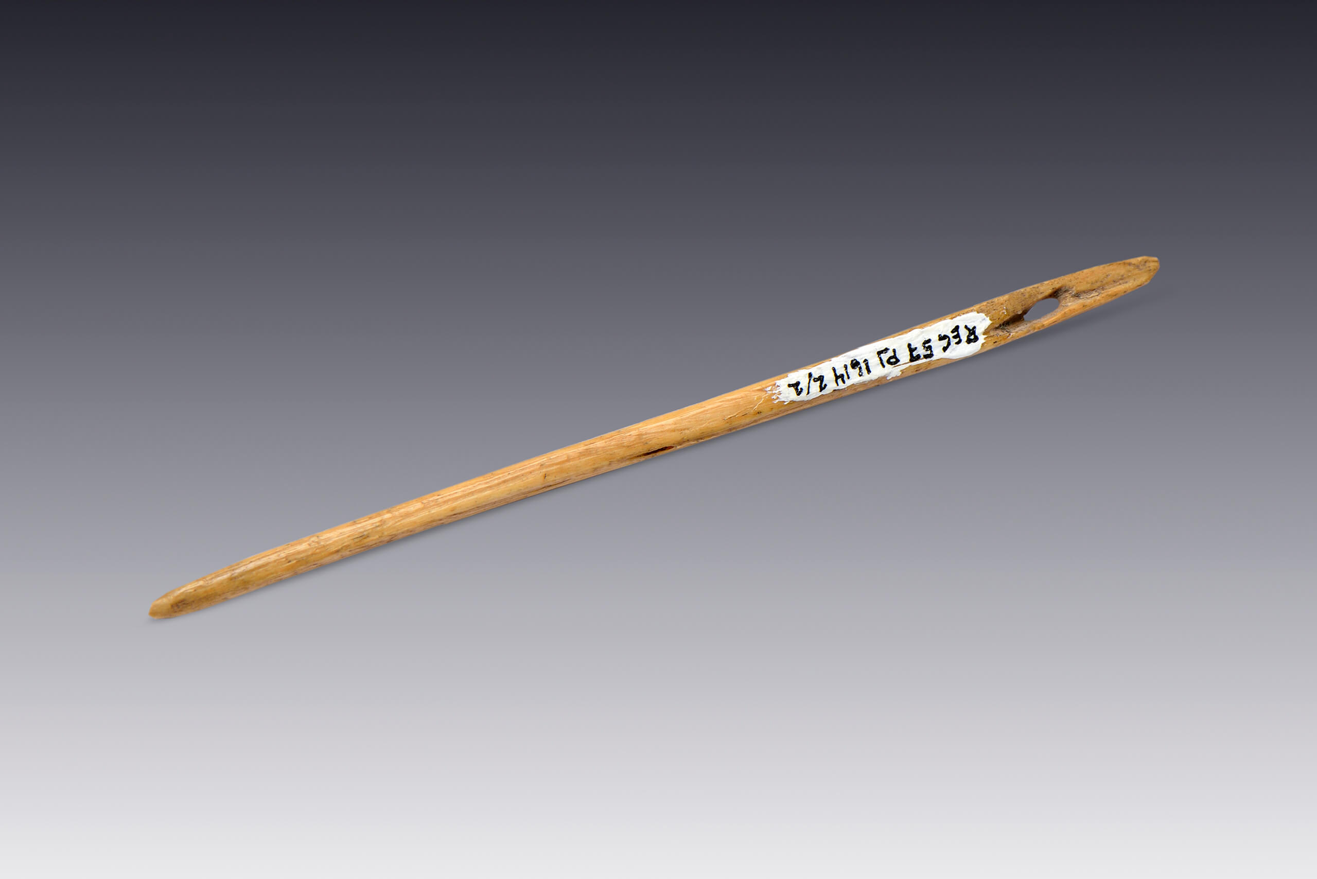 Agujas | El M&eacute;xico antiguo. Salas de Arte Prehisp&aacute;nico | Museo Amparo, Puebla