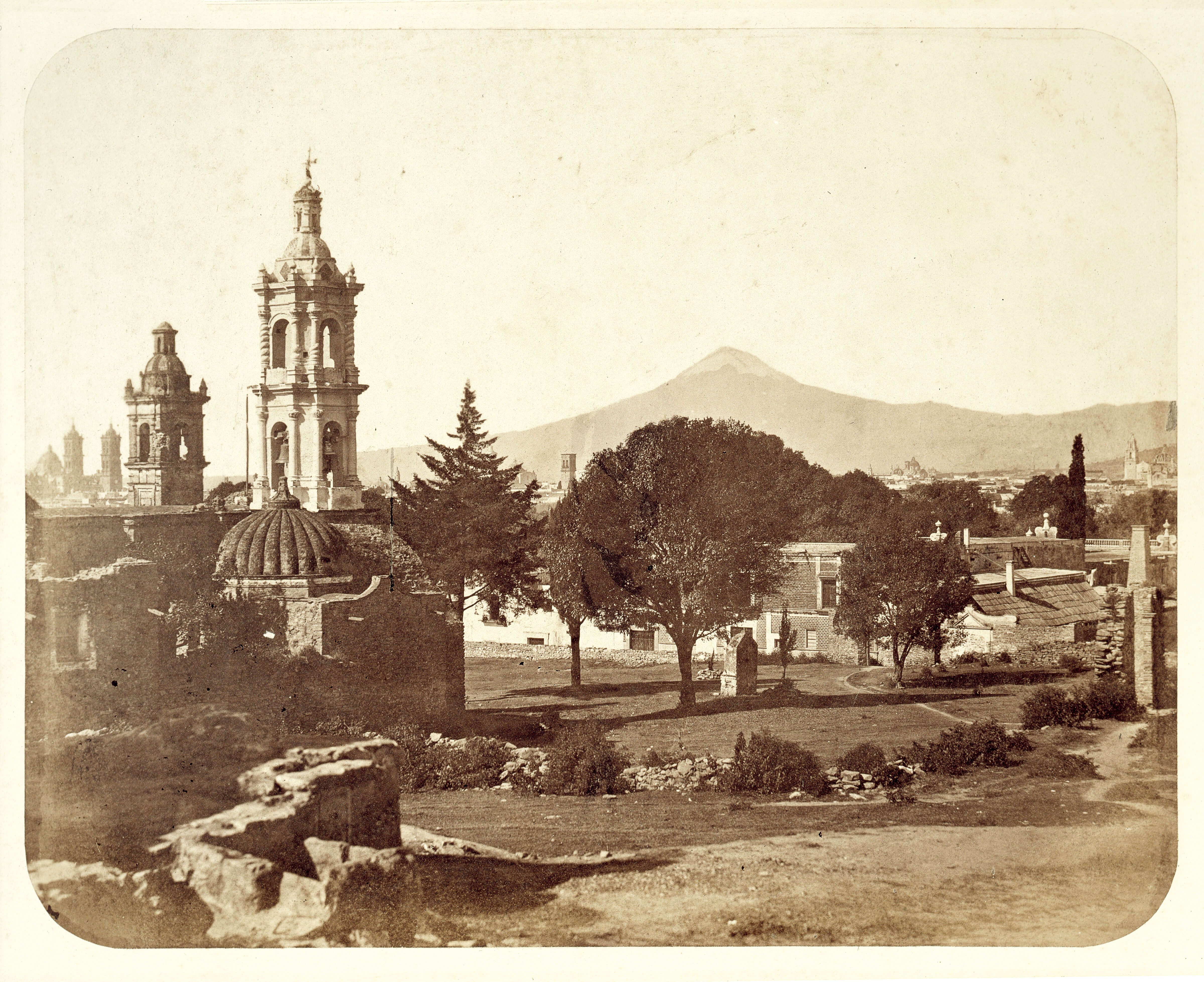 Vista de Puebla | Memoria y relato. Fotograf&iacute;a en Puebla | Museo Amparo, Puebla