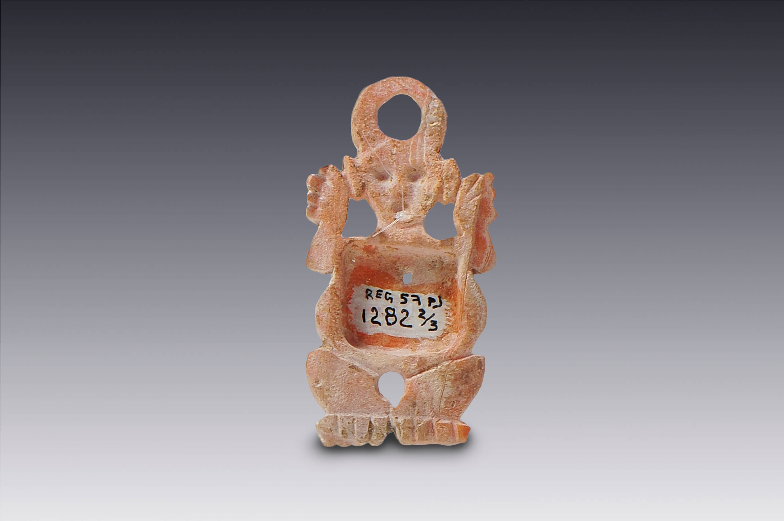 Pendientes con figuras antropomórficas | El México antiguo. Salas de Arte Prehispánico | Museo Amparo, Puebla
