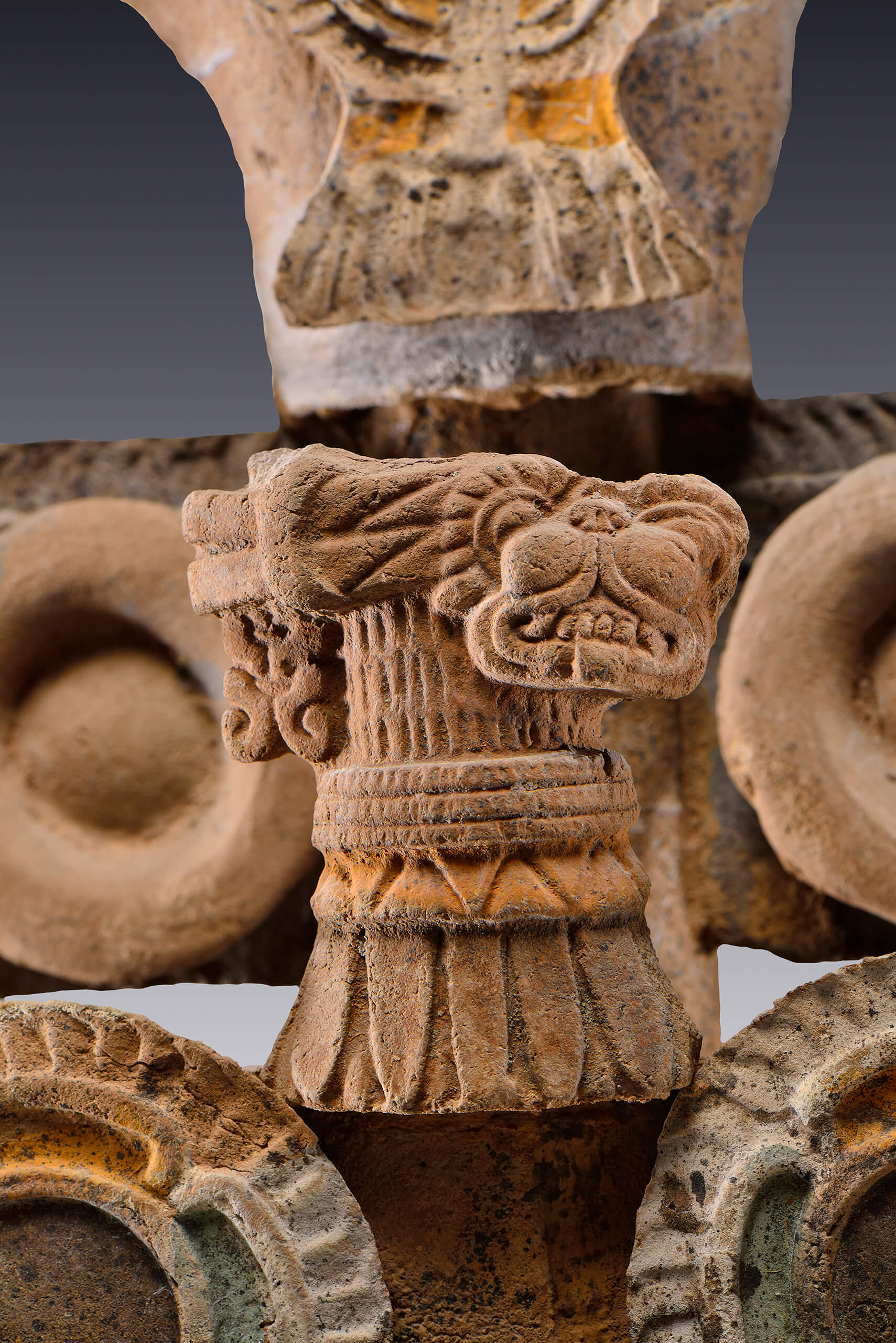Tapa y penacho de brasero | El México antiguo. Salas de Arte Prehispánico | Museo Amparo, Puebla