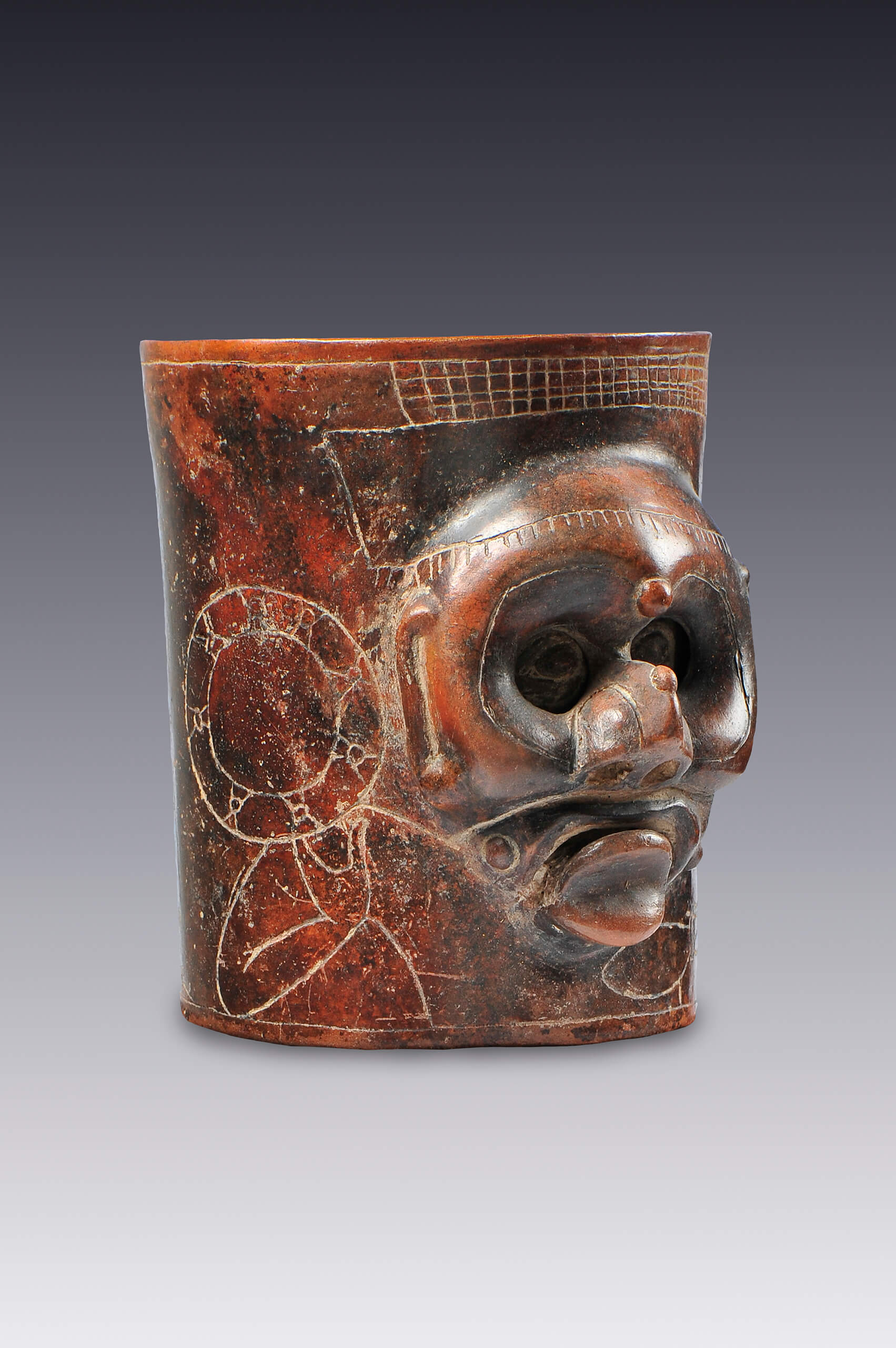 Vaso con máscara de mono | El México antiguo. Salas de Arte Prehispánico | Museo Amparo, Puebla