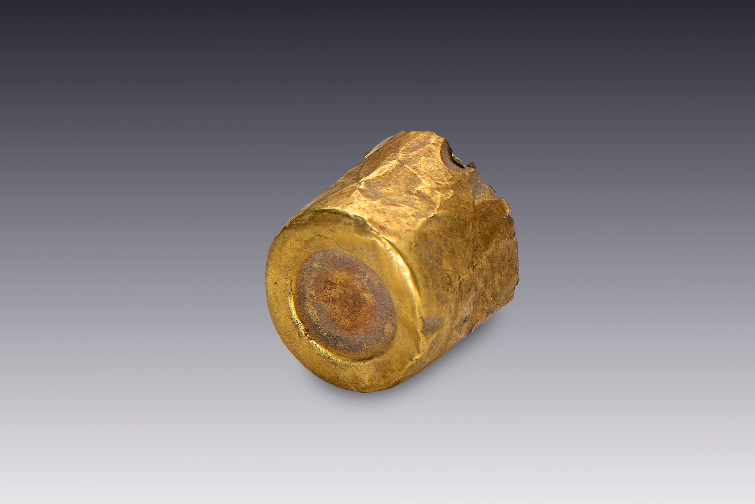 Tapones de orejeras de oro con turquesa y cristal | El México antiguo. Salas de Arte Prehispánico | Museo Amparo, Puebla
