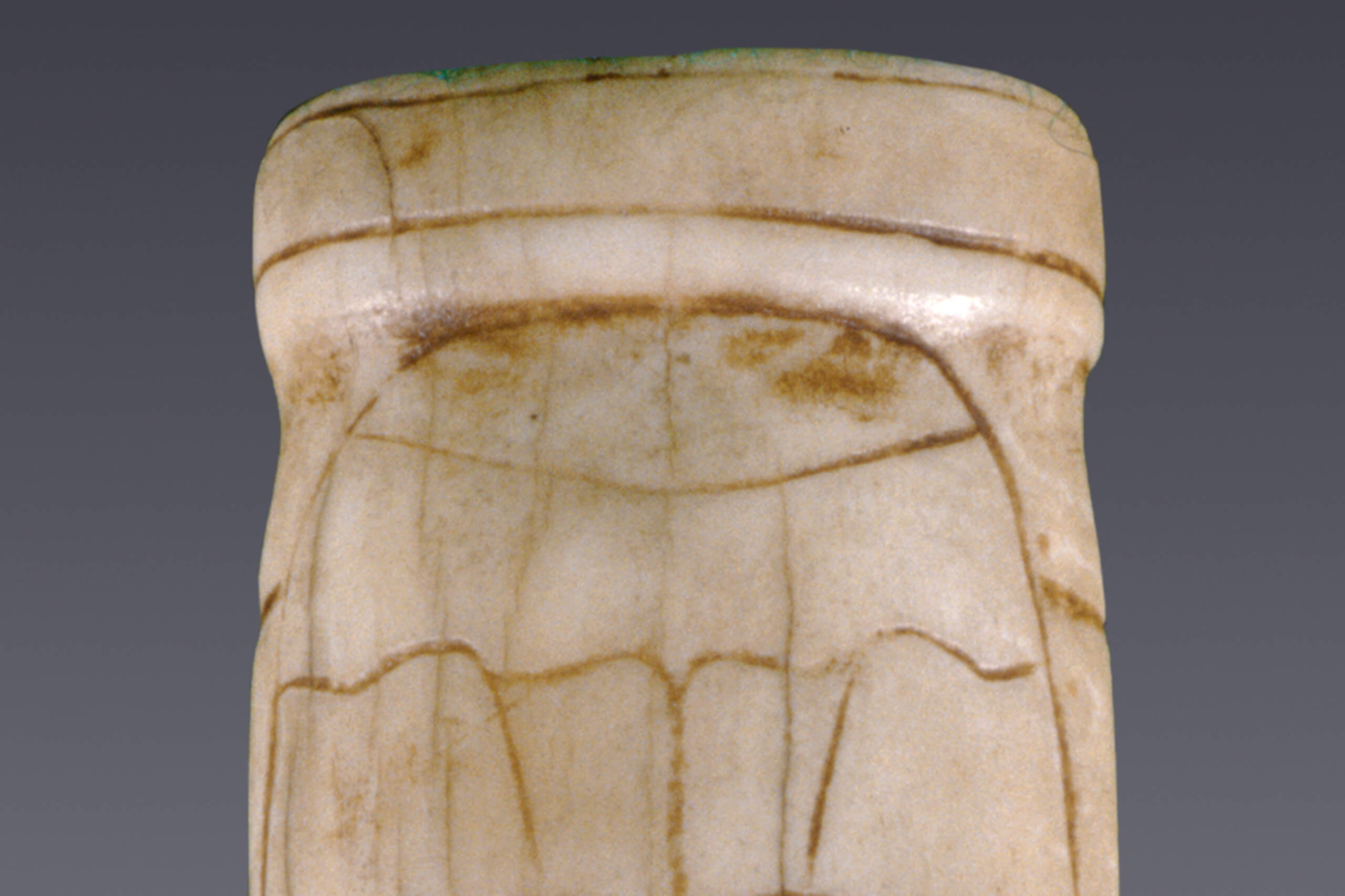 Mango de un abanico, punzón u otro objeto ritual o suntuario | El México antiguo. Salas de Arte Prehispánico | Museo Amparo, Puebla